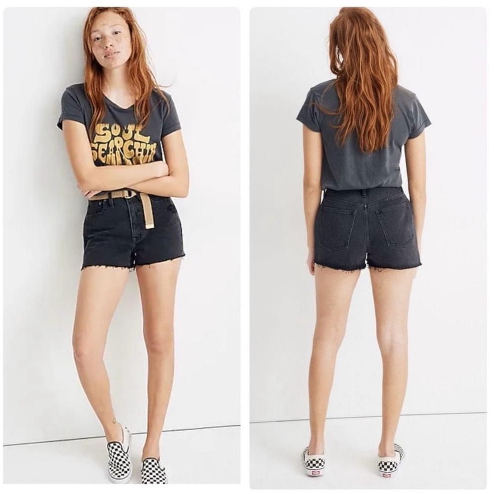Madewell the mom Jean short black distressed frayed denim 25